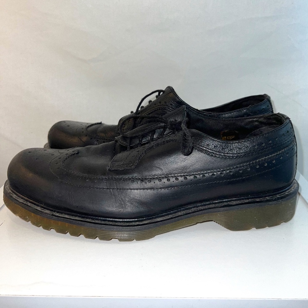 Dr. Martens - 14013 - Vintage Chunky Sole - Smooth Leather Brogue Oxfords - US11